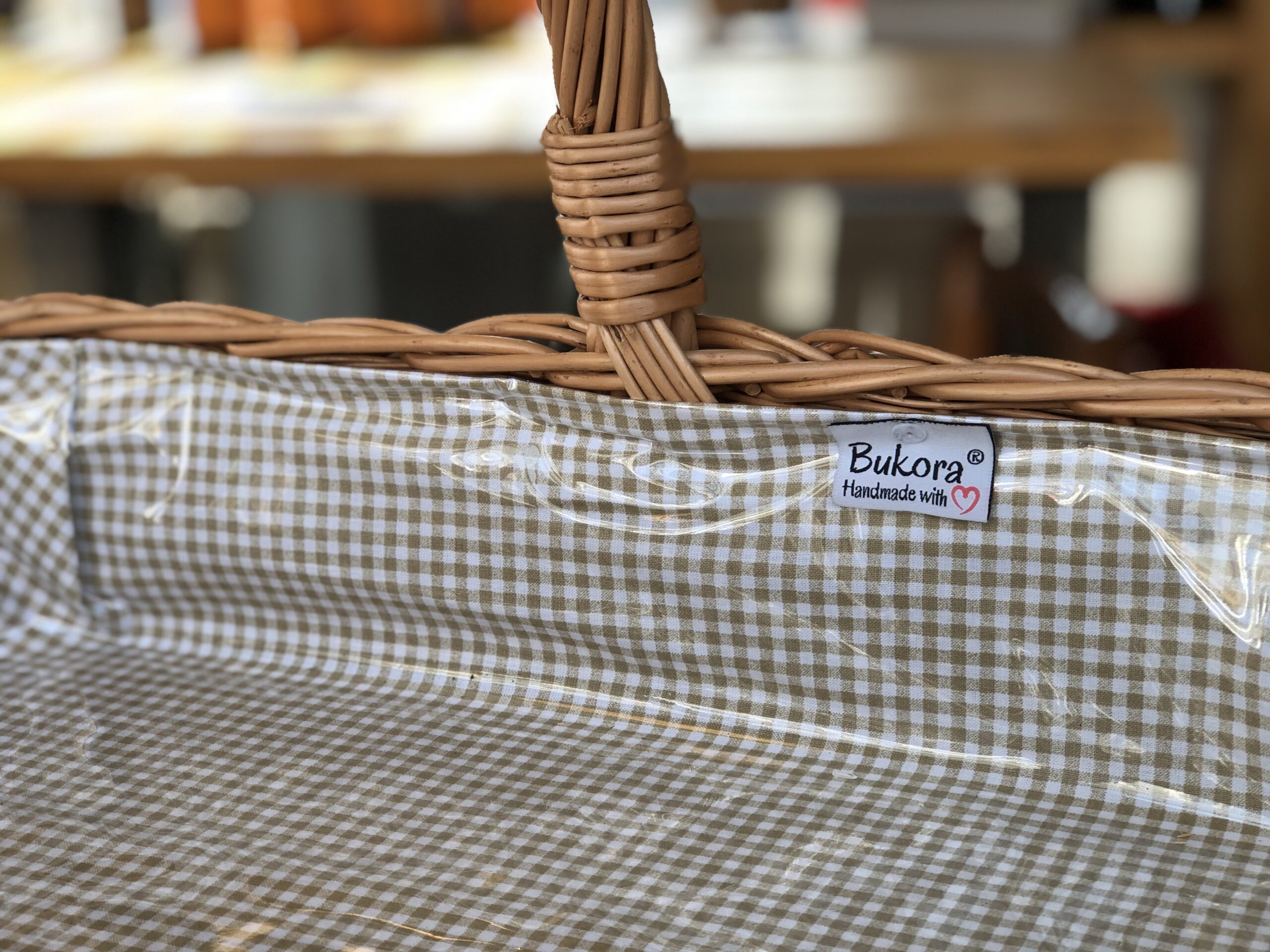 Bukora® Tablett aus Weide mit Futter Olivegrau fein kariert – Bild 7