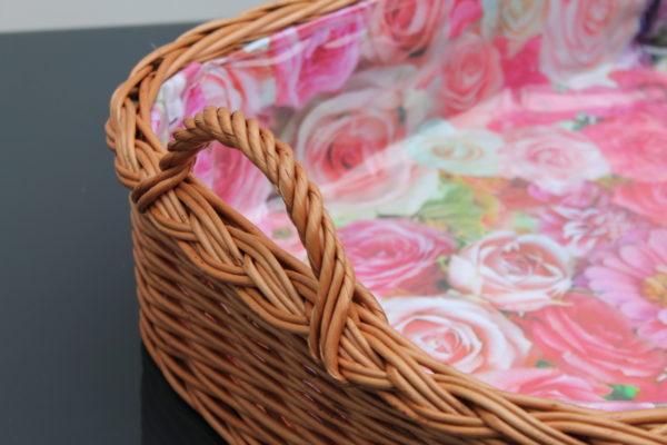 Bukora® Tablett aus  Weide mit Futter Rosenmuster mit 2 Griffen – Bild 2