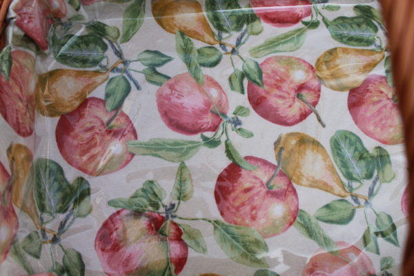 Bukora® Weidentablett mit Futter – Apfel & Birne Design – Bild 4